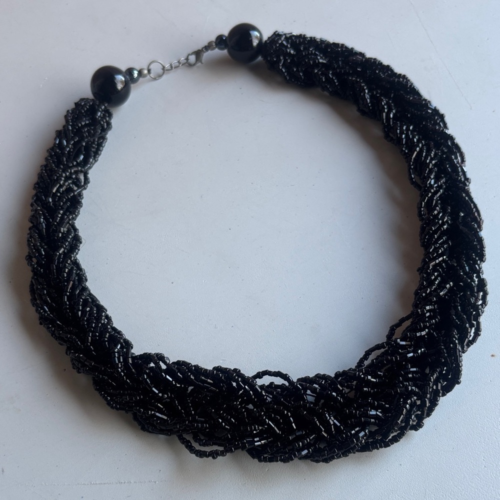 Elegant Black seed Beaded Necklace